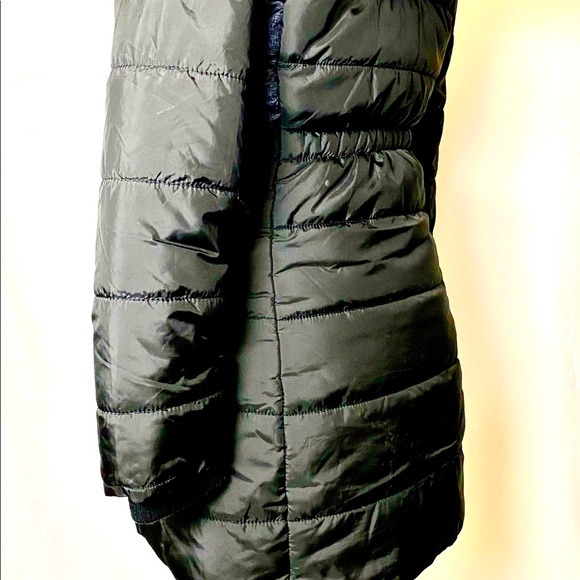 Hawks & Co Puffer Coat - Picture 10 of 13